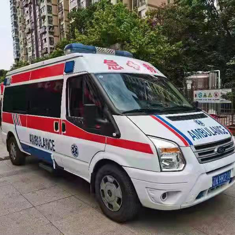 右玉长途救护车护送病人返乡